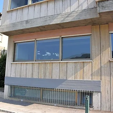 Tufilla Bed & Breakfast 4*
